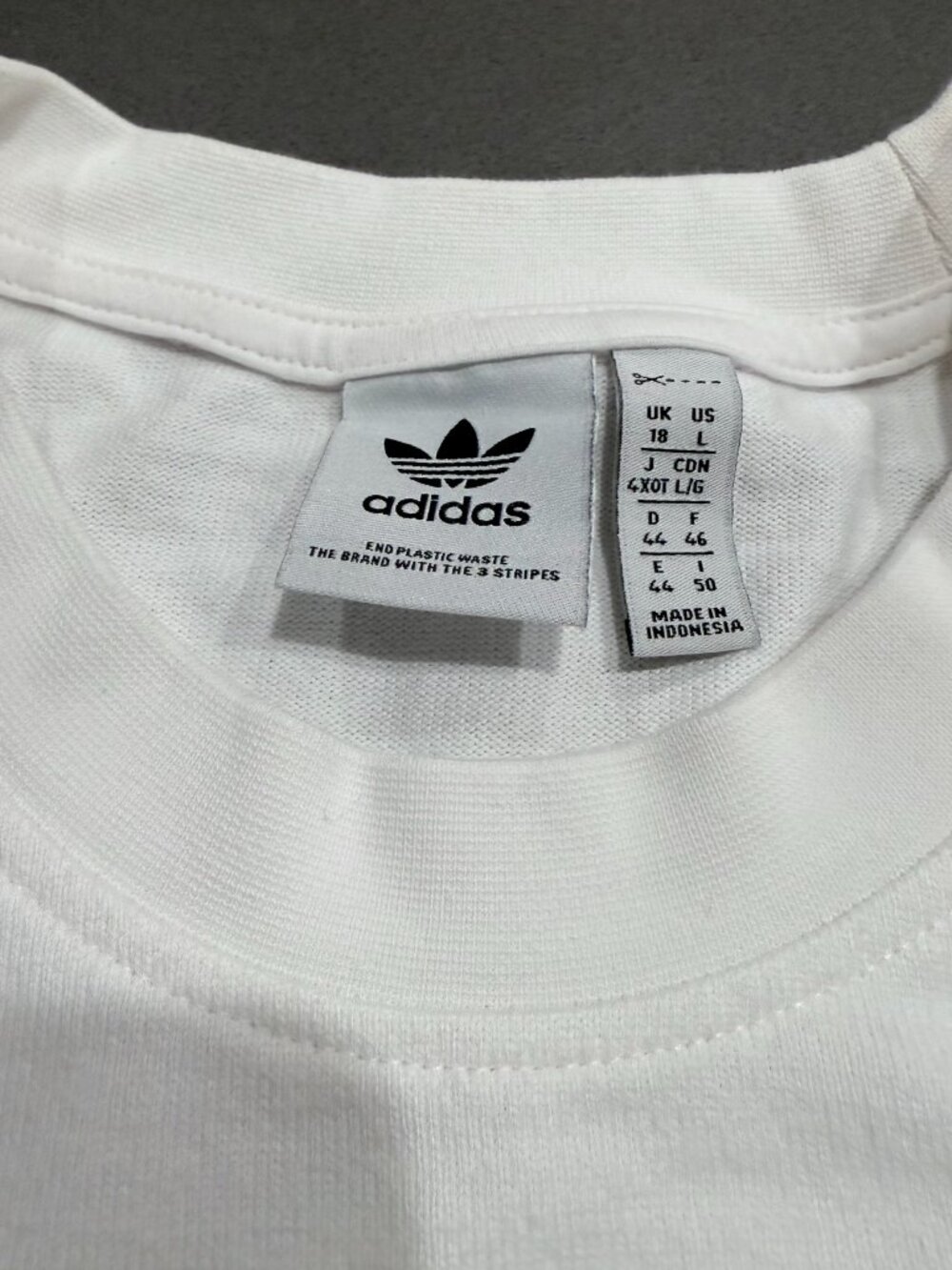 Adidas crop sweatshirt - Picture 3 of 5